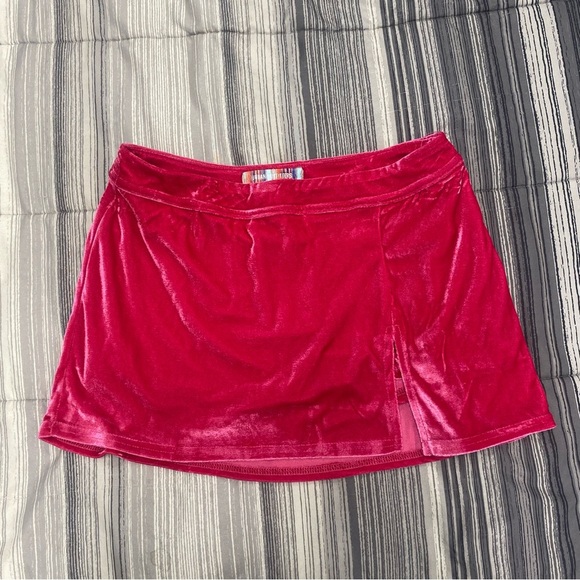 Urban Outfitters pink velour velvet mini skirt M NWTG - Picture 3 of 5
